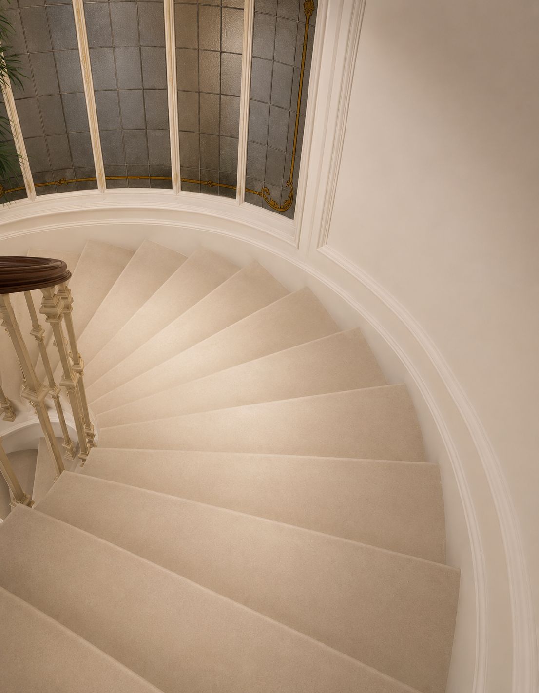 Escalier tournant de copropriété après rénovation
